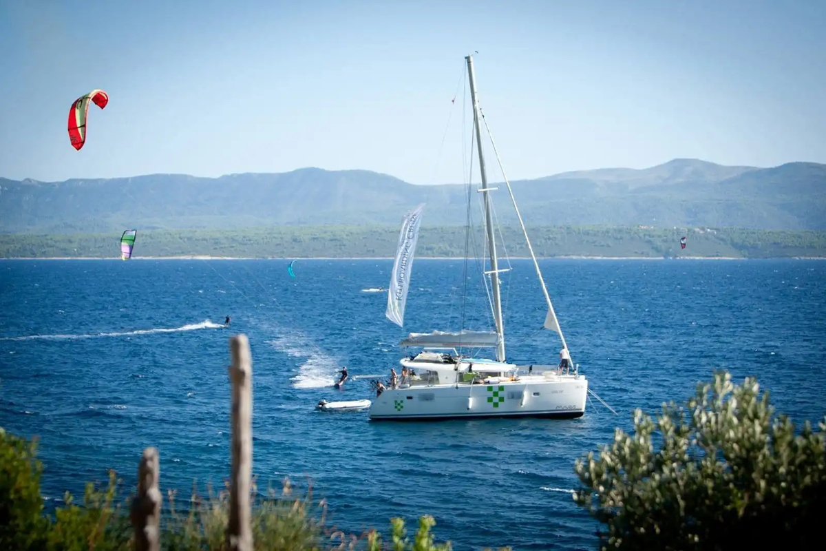 charter croazia adolescenti